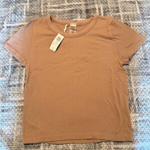 Sunday Best Ribbed Short Sleeve Tee in Tan